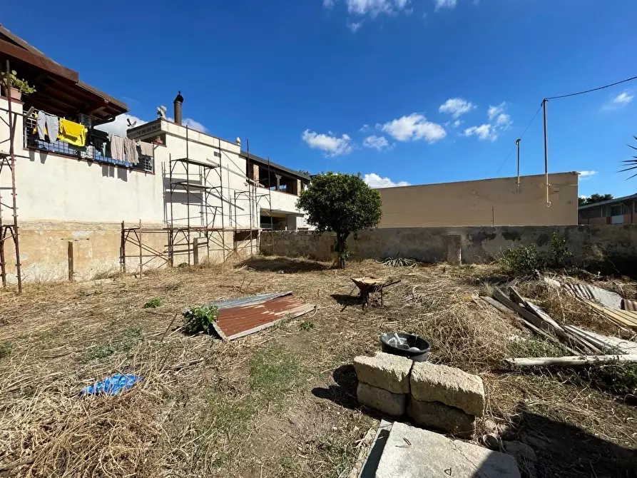 Immagine 11 di Appartamento in vendita  a Taranto