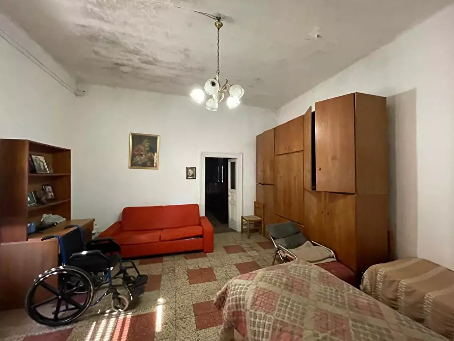 Immagine 6 di Appartamento in vendita  a Taranto