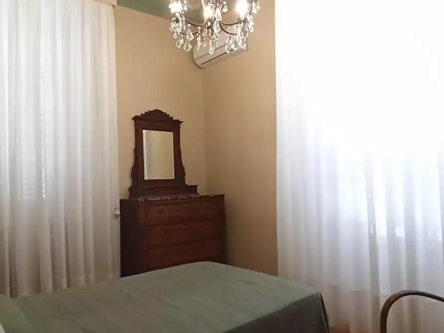 Immagine 24 di Villa in affitto  a Lucca