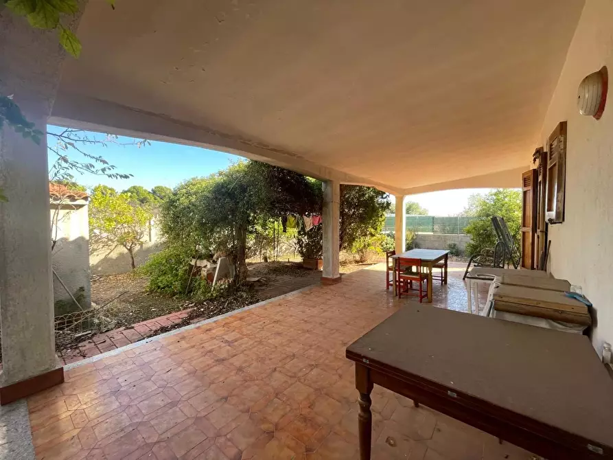 Immagine 19 di Villa in vendita  a Leporano