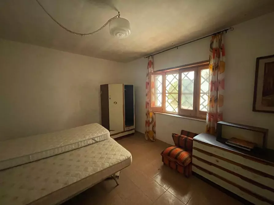 Immagine 16 di Villa in vendita  a Leporano