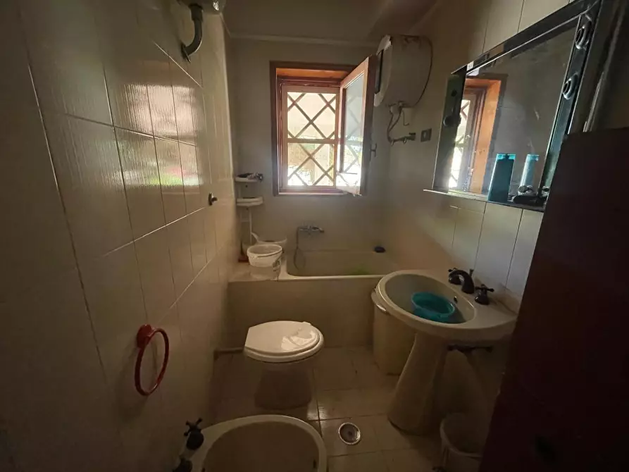 Immagine 21 di Villa in vendita  a Leporano