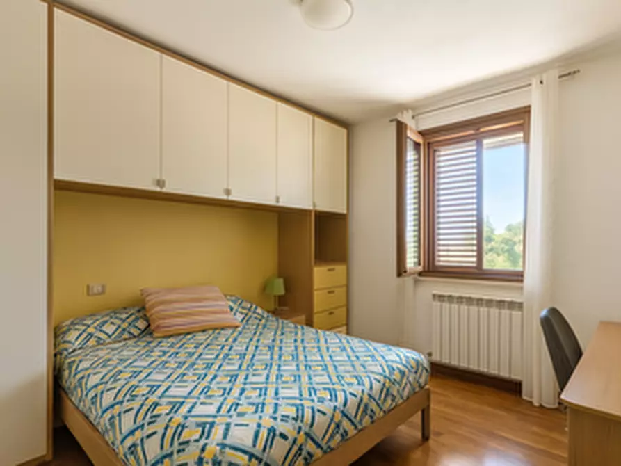 Immagine 13 di Villetta a schiera in vendita  a Sinalunga
