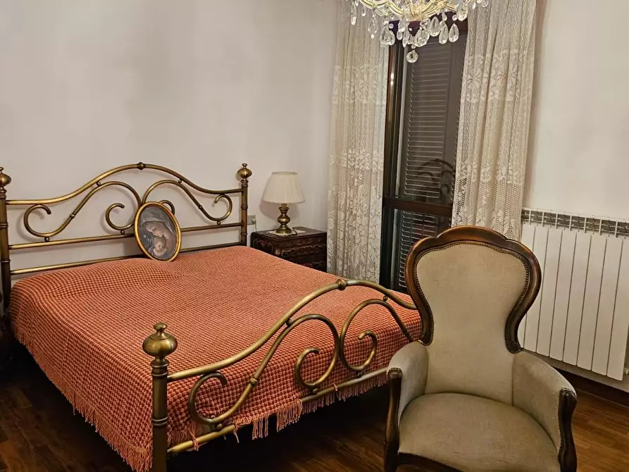 Immagine 10 di Villetta a schiera in affitto  a Cascina