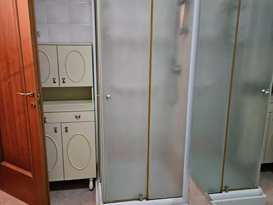 Immagine 5 di Villetta a schiera in affitto  a Cascina