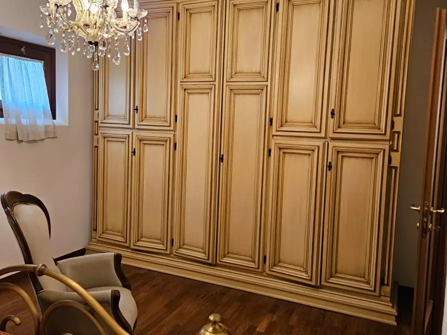 Immagine 12 di Villetta a schiera in affitto  a Cascina