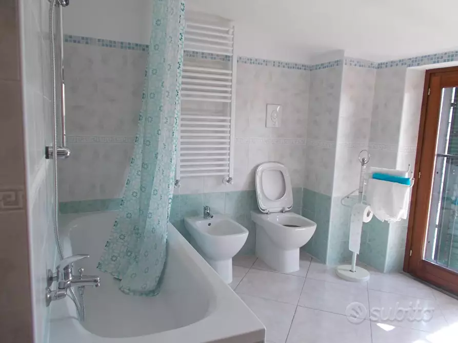 Immagine 4 di Appartamento in affitto  a Sarzana