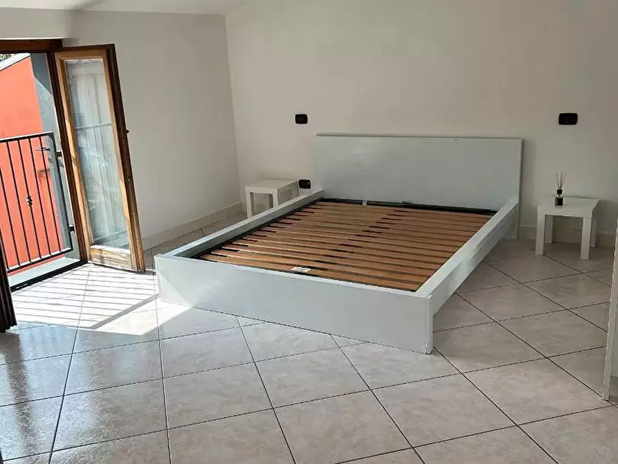 Immagine 3 di Appartamento in affitto  a Sarzana