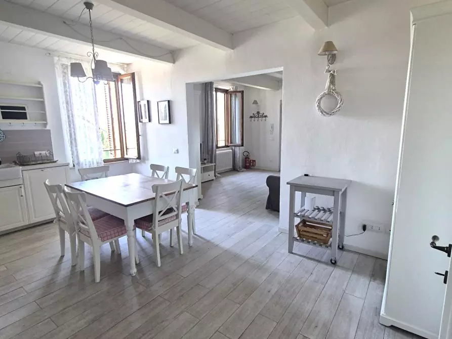 Immagine 15 di Appartamento in vendita  a Siena