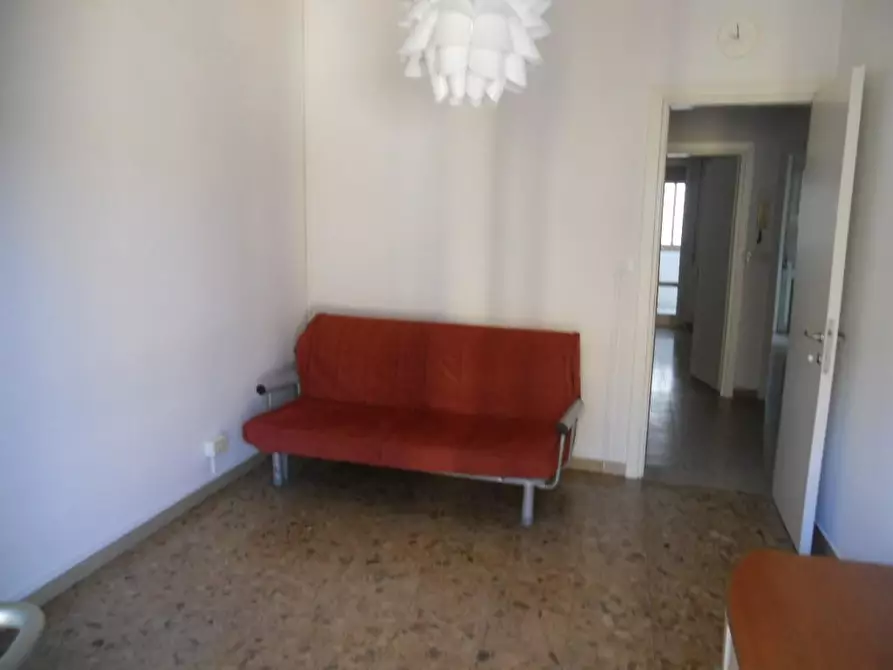 Immagine 3 di Appartamento in vendita  a Viareggio