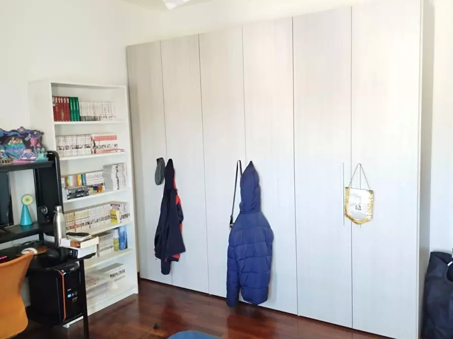 Immagine 11 di Appartamento in vendita  a Pontedera