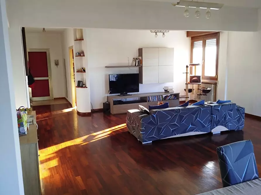 Immagine 16 di Appartamento in vendita  a Pontedera