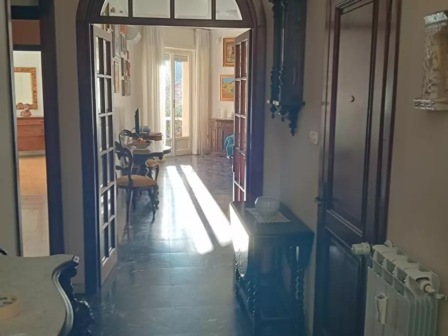 Immagine 15 di Appartamento in vendita  a Lerici