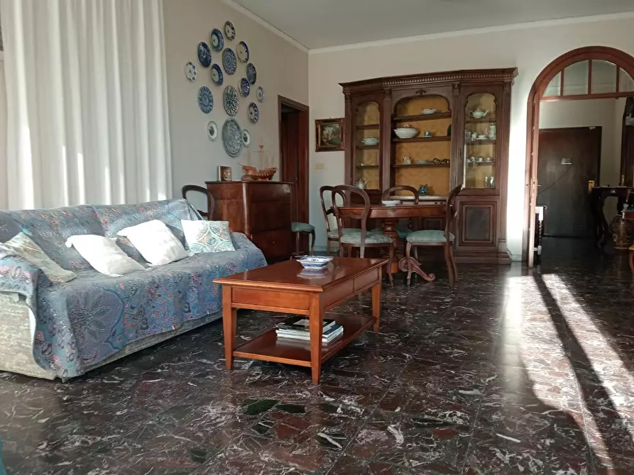 Immagine 18 di Appartamento in vendita  a Lerici