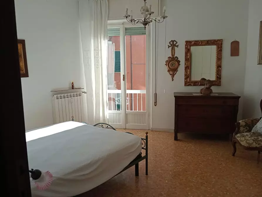 Immagine 5 di Appartamento in vendita  a Lerici