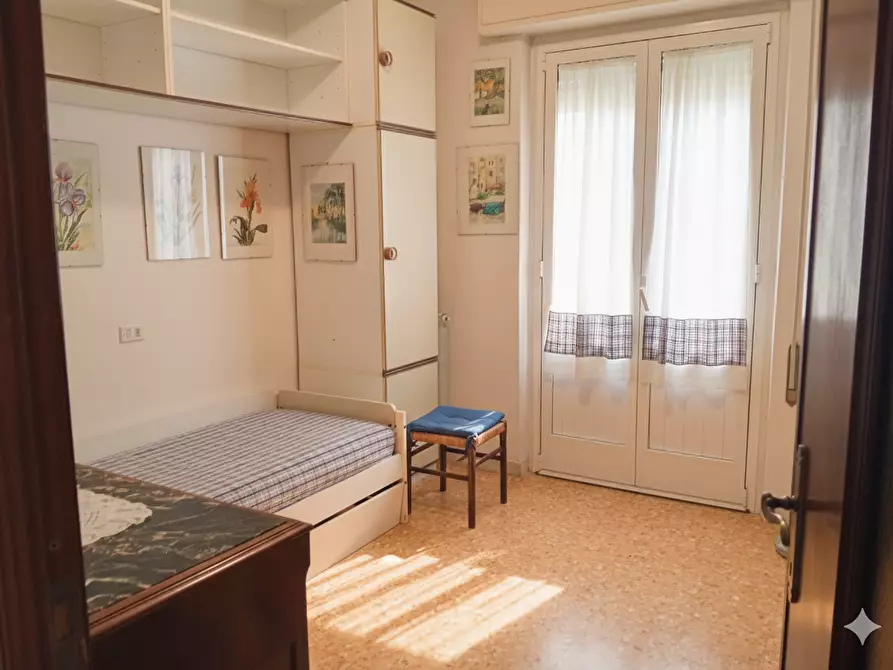 Immagine 17 di Appartamento in vendita  a Lerici