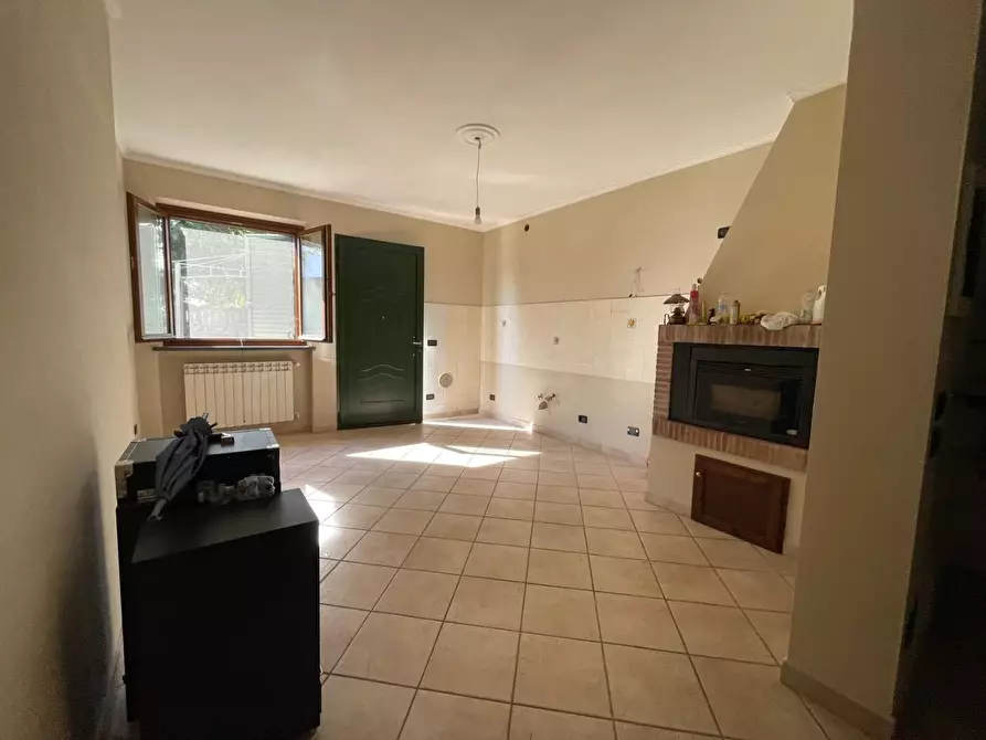 Immagine 27 di Casa indipendente in vendita  a Lucca