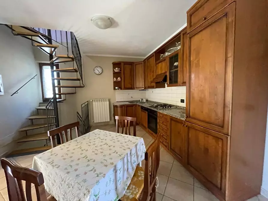 Immagine 32 di Casa indipendente in vendita  a Lucca
