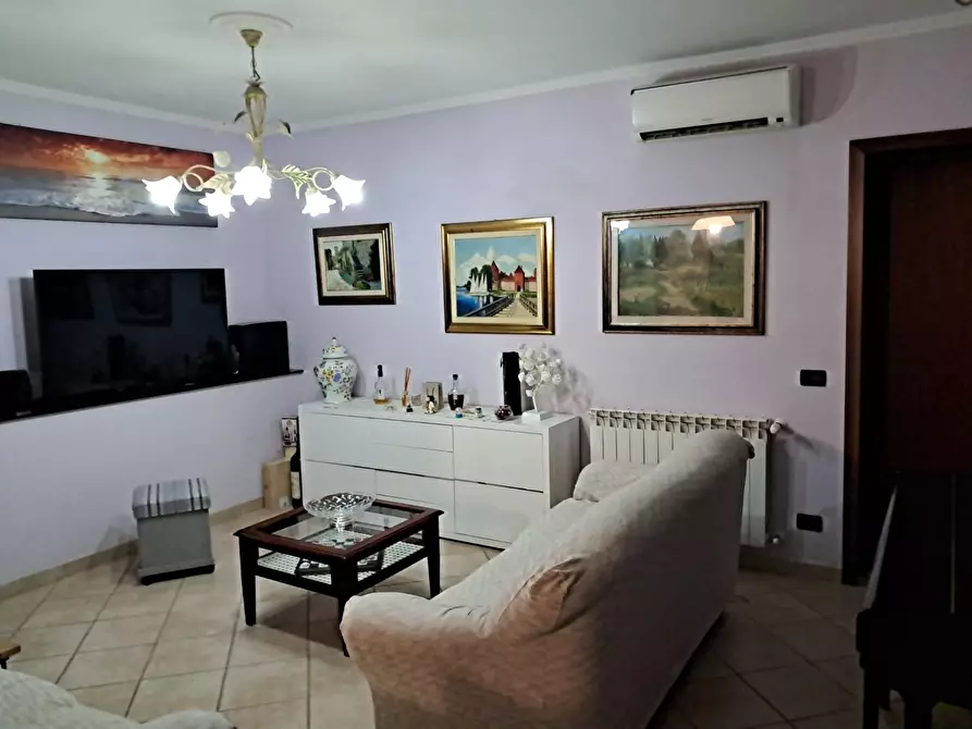 Immagine 44 di Casa indipendente in vendita  a Lucca