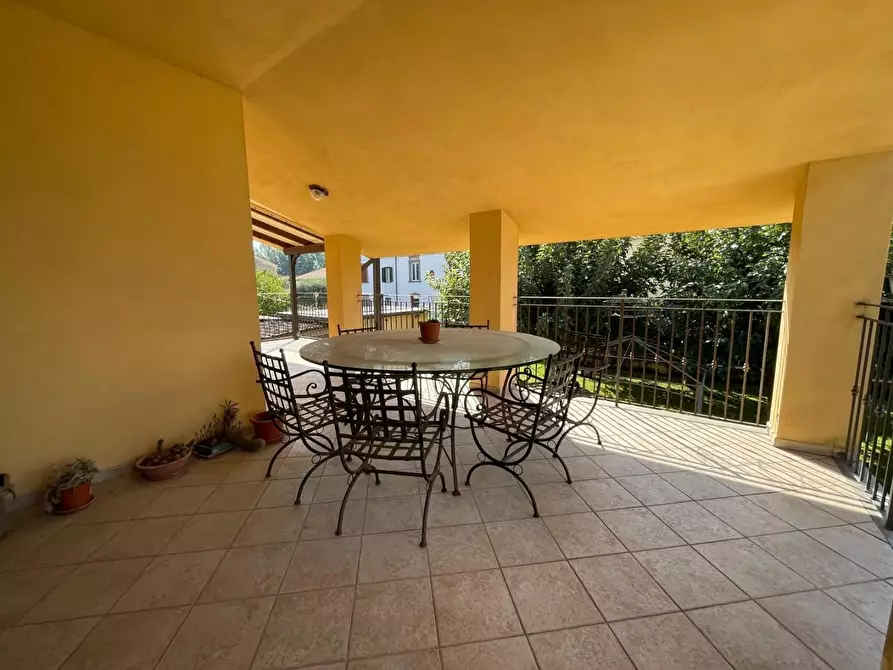 Immagine 18 di Casa indipendente in vendita  a Lucca