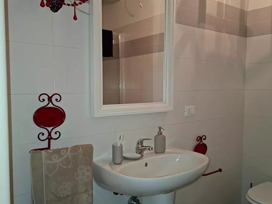 Immagine 120 di Appartamento in vendita  a Buti