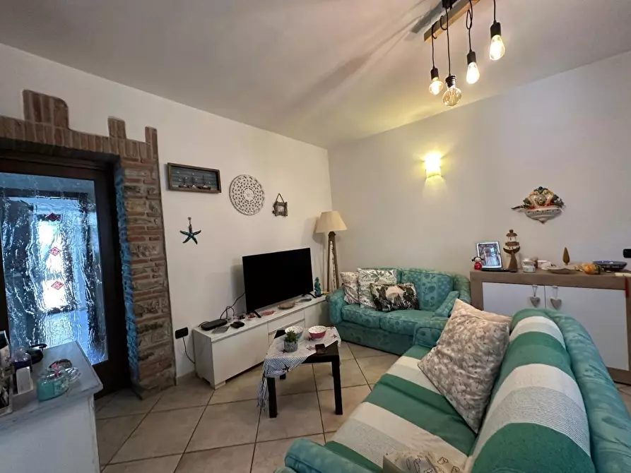 Immagine 5 di Appartamento in vendita  a Suvereto