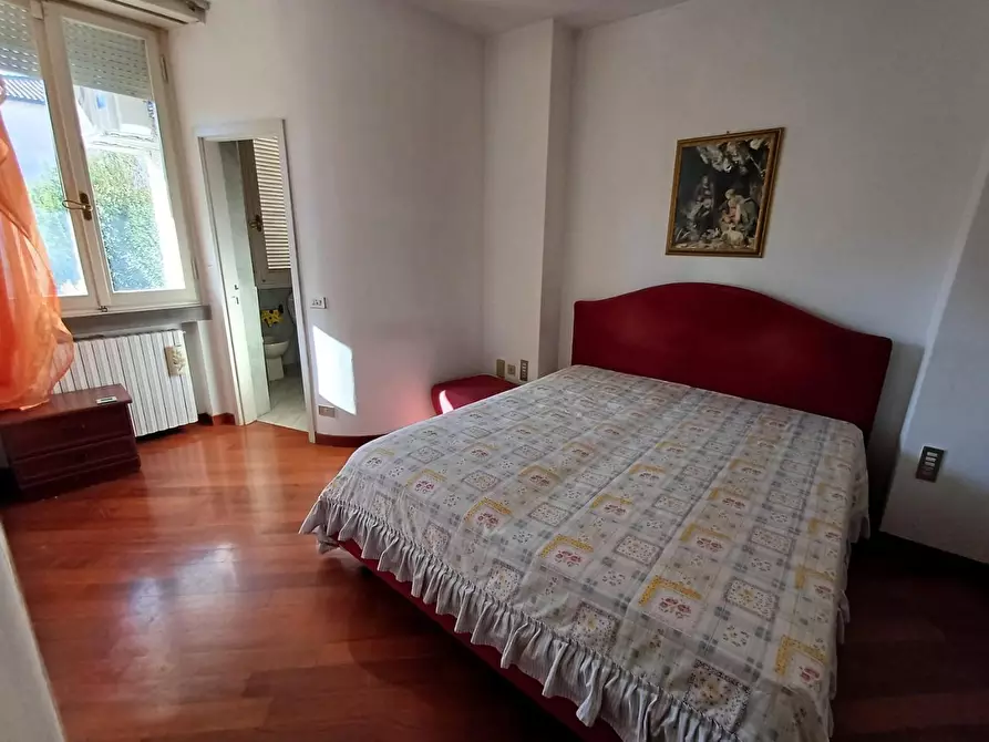 Immagine 9 di Villa in vendita  a Empoli