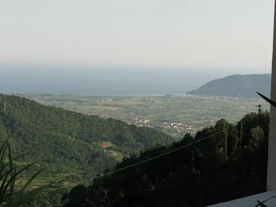 Immagine 10 di Appartamento in affitto  a Fosdinovo