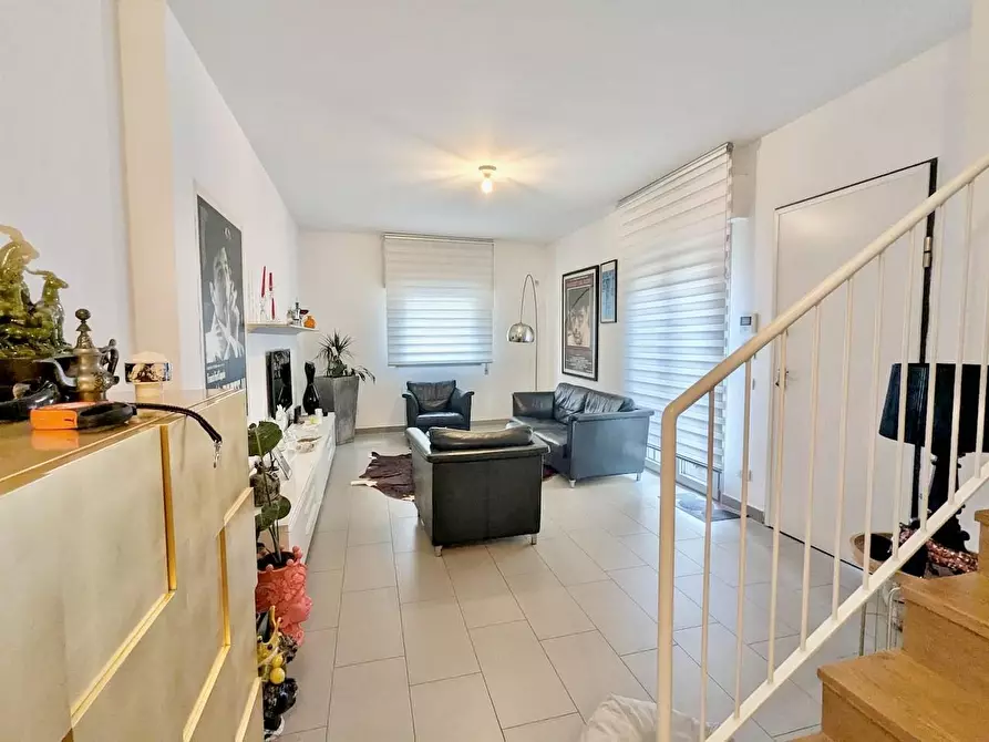 Immagine 4 di Terratetto in vendita  a Pisa