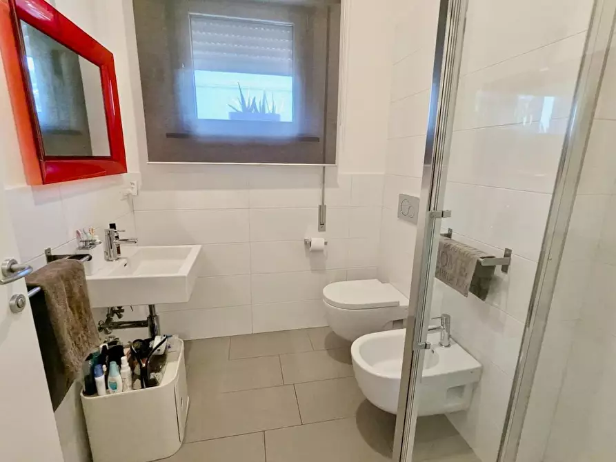 Immagine 14 di Terratetto in vendita  a Pisa