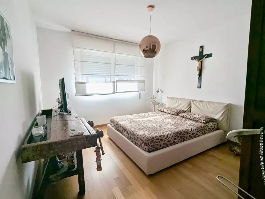 Immagine 15 di Terratetto in vendita  a Pisa