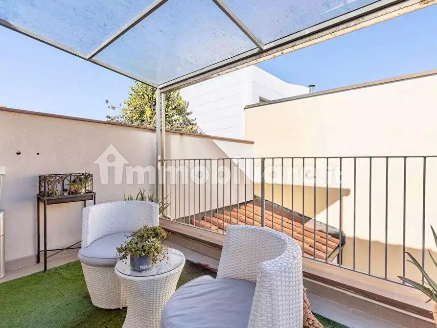 Immagine 21 di Terratetto in vendita  a Pisa