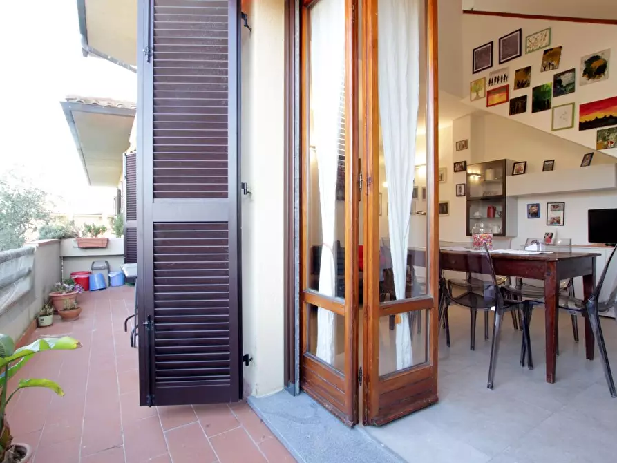 Immagine 8 di Appartamento in vendita  a Siena