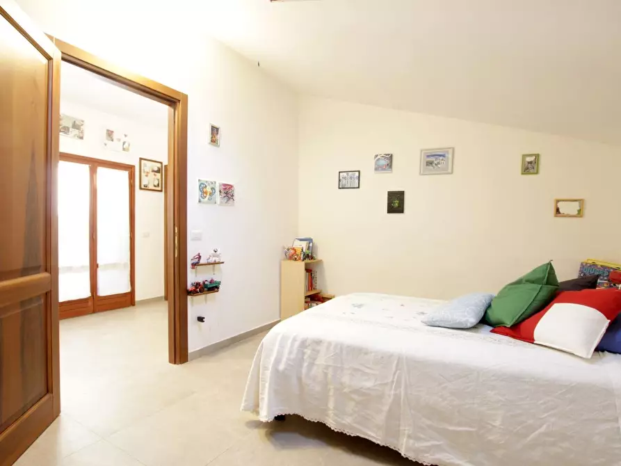 Immagine 28 di Appartamento in vendita  a Siena