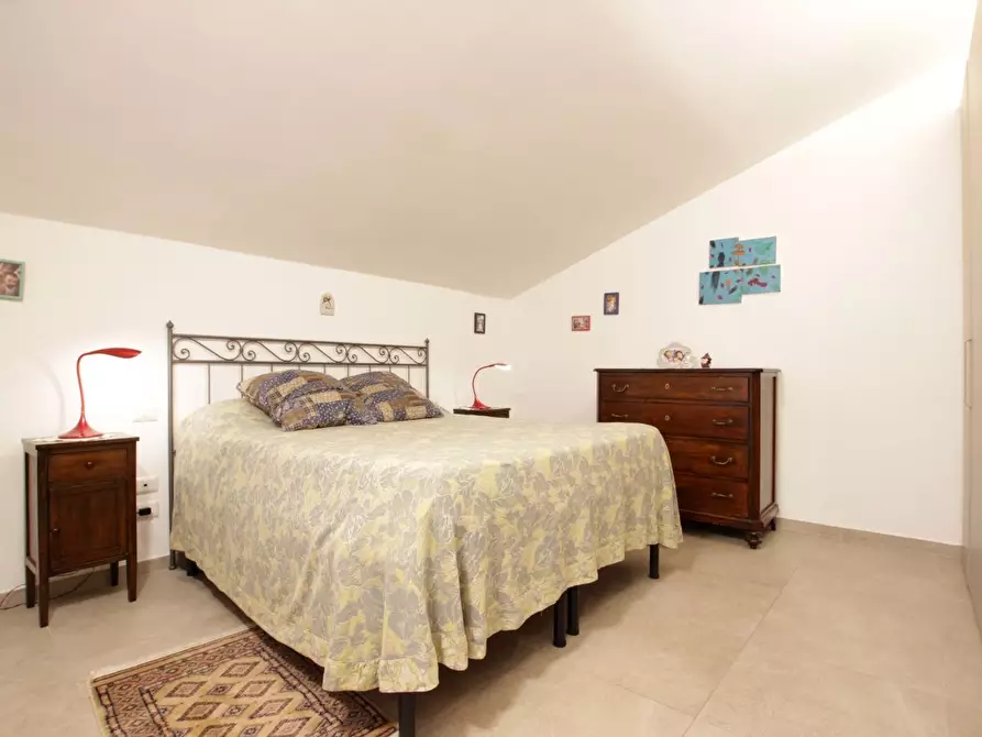 Immagine 22 di Appartamento in vendita  a Siena