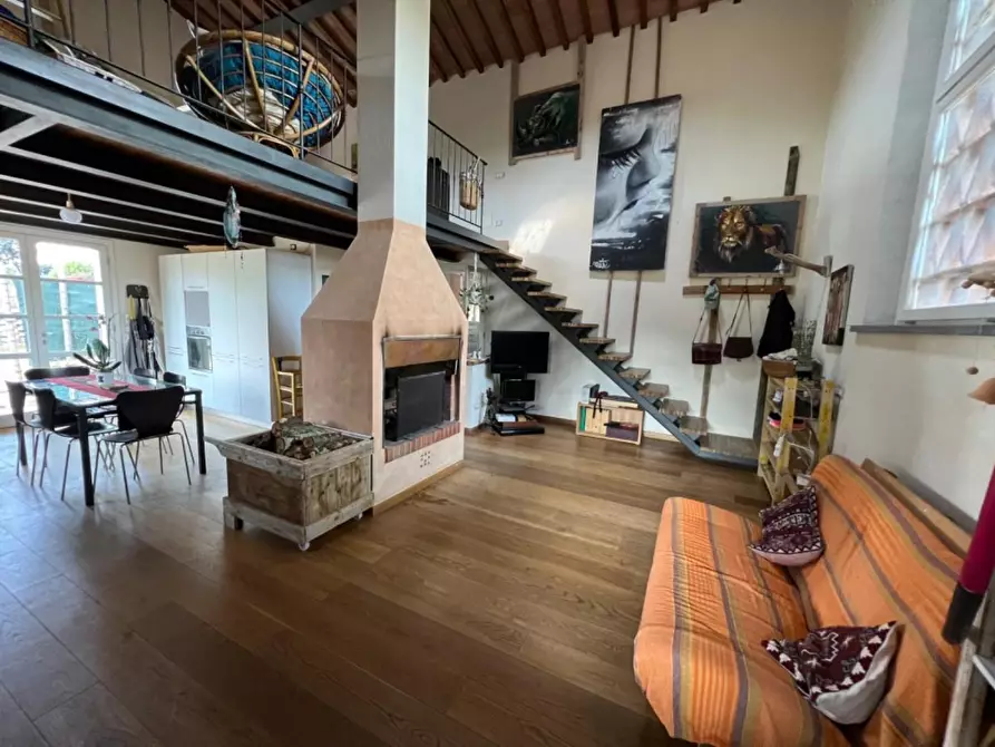 Immagine 9 di Loft/Open space in vendita  a Crespina Lorenzana
