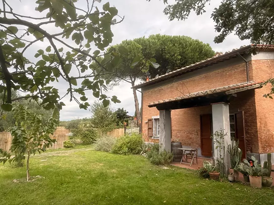 Immagine 33 di Loft/Open space in vendita  a Crespina Lorenzana