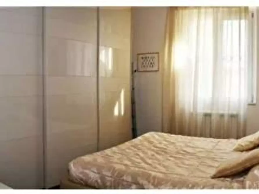 Immagine 12 di Villetta a schiera in vendita  a Viareggio