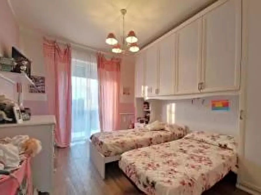 Immagine 16 di Villetta a schiera in vendita  a Viareggio