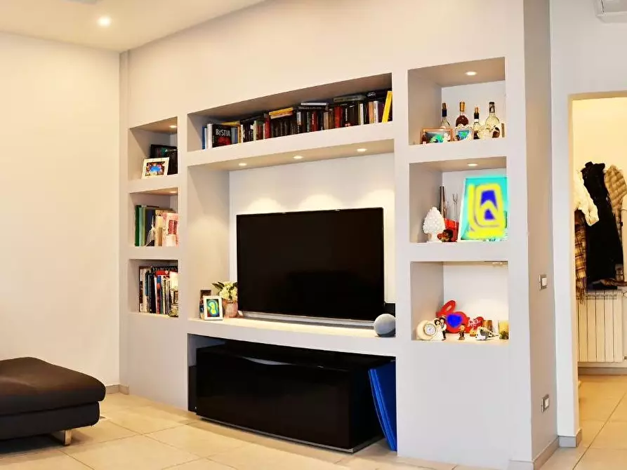 Immagine 23 di Villetta a schiera in vendita  a Viareggio