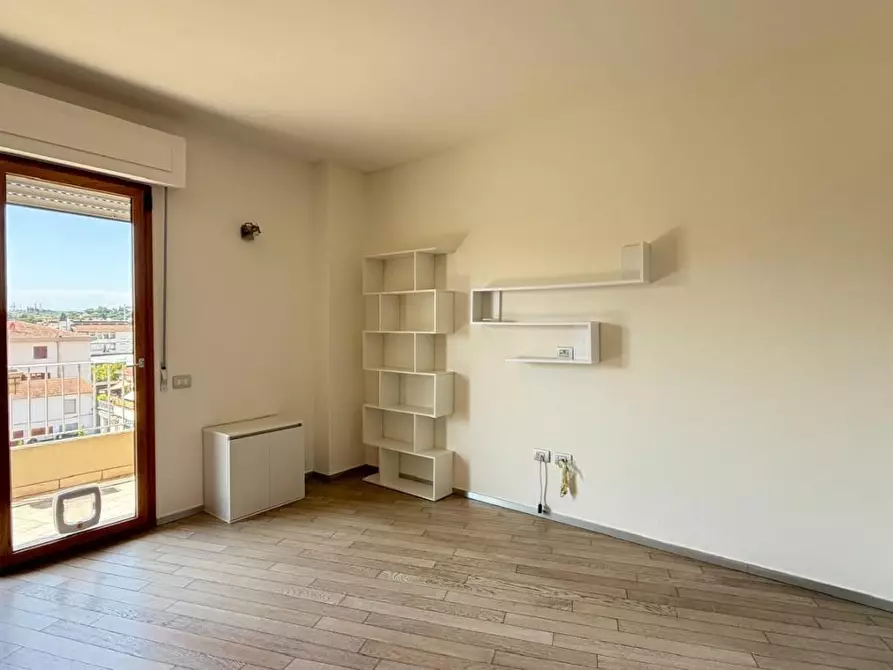 Immagine 5 di Appartamento in affitto  a Vinci