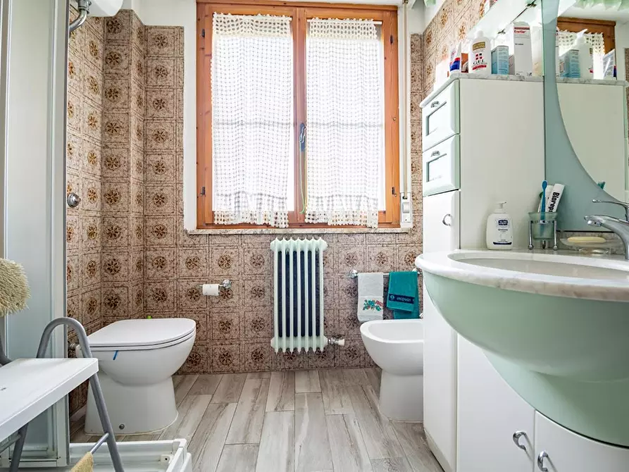 Immagine 16 di Appartamento in vendita  a San Giuliano Terme