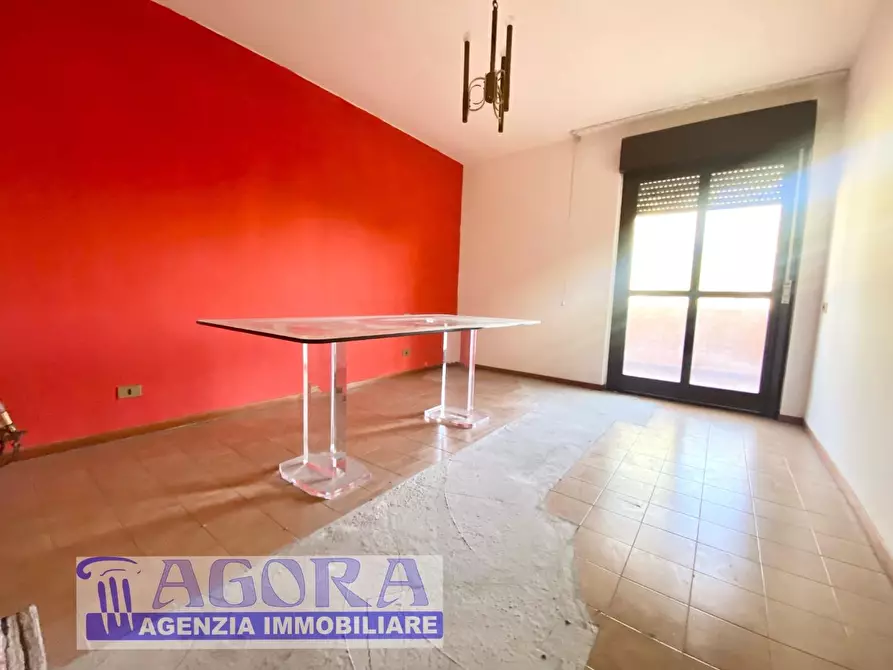 Immagine 16 di Appartamento in vendita  a Latina