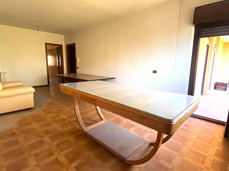 Immagine 7 di Appartamento in vendita  a Latina