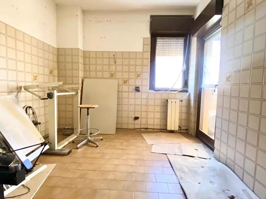 Immagine 21 di Appartamento in vendita  a Latina