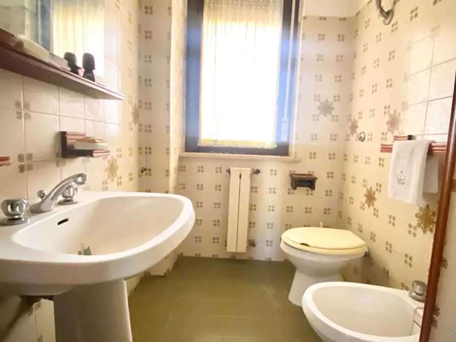 Immagine 14 di Appartamento in vendita  a Latina