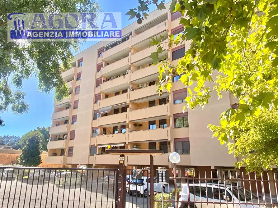 Immagine 1 di Appartamento in vendita  a Latina