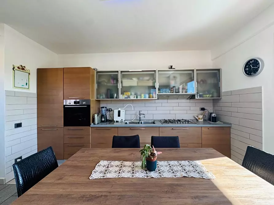 Immagine 12 di Mansarda in vendita  a Viareggio