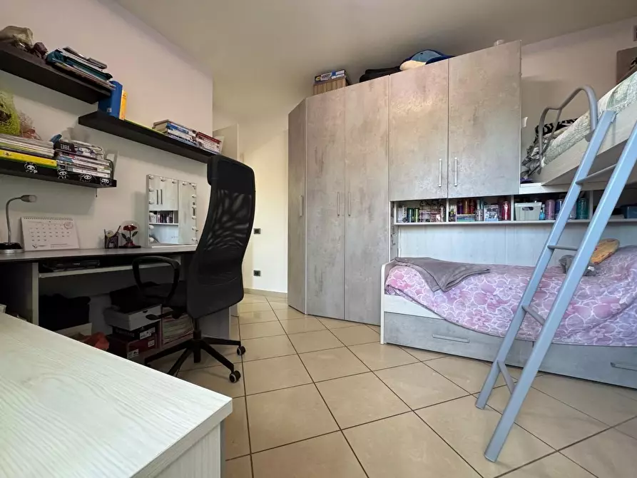 Immagine 24 di Mansarda in vendita  a Viareggio