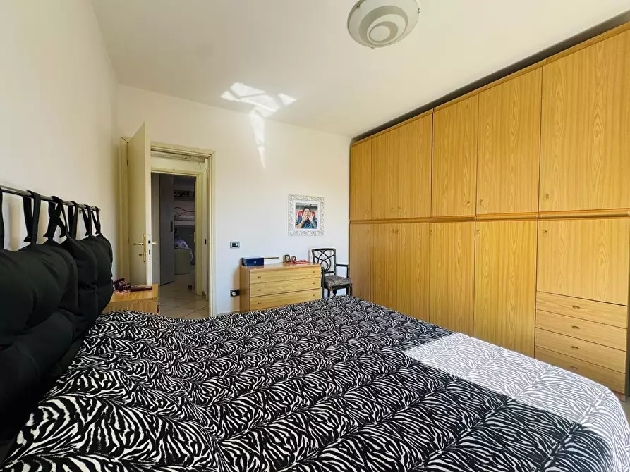 Immagine 21 di Mansarda in vendita  a Viareggio